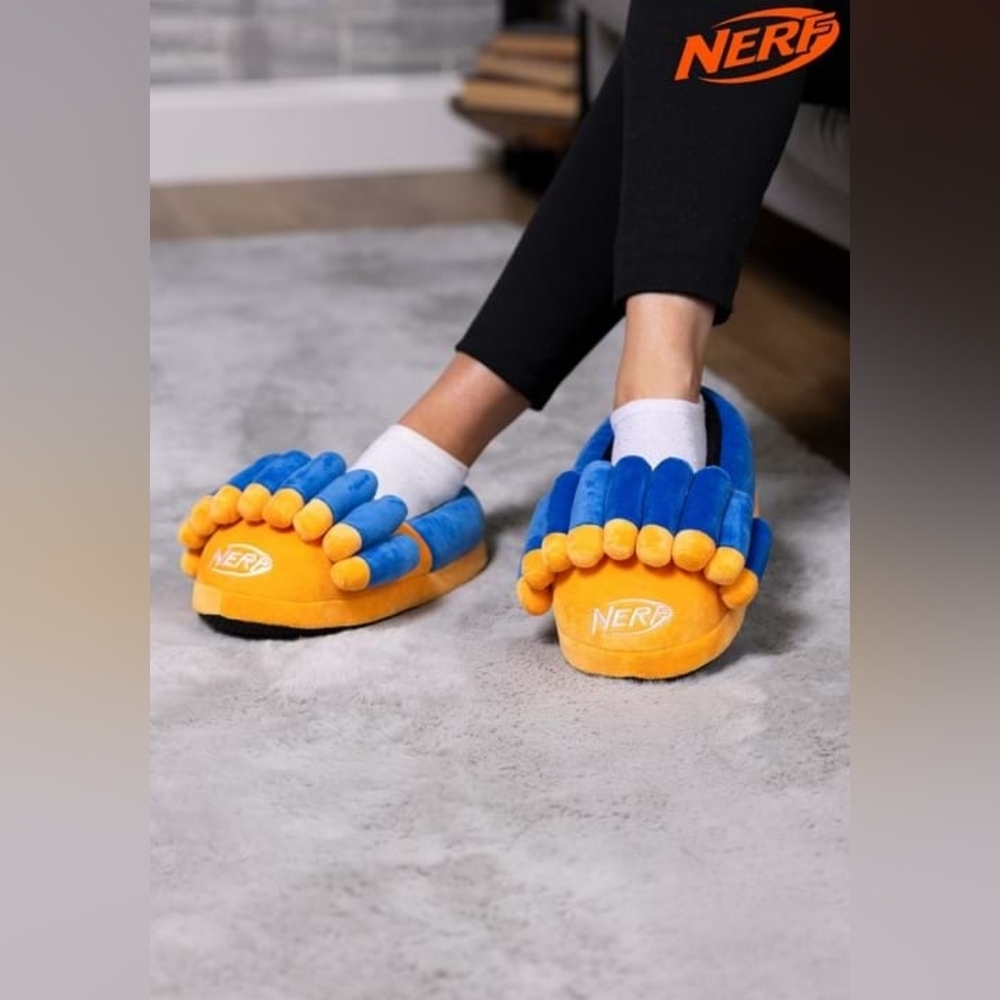 NIB NERF Dart Slippers for Adults- S/M - Holiday, Festive, Christmas, Novelty